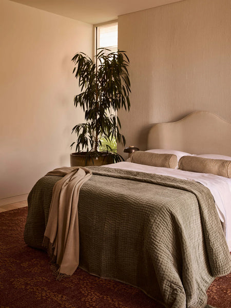 Camille Throw Oatmeal/Chalk